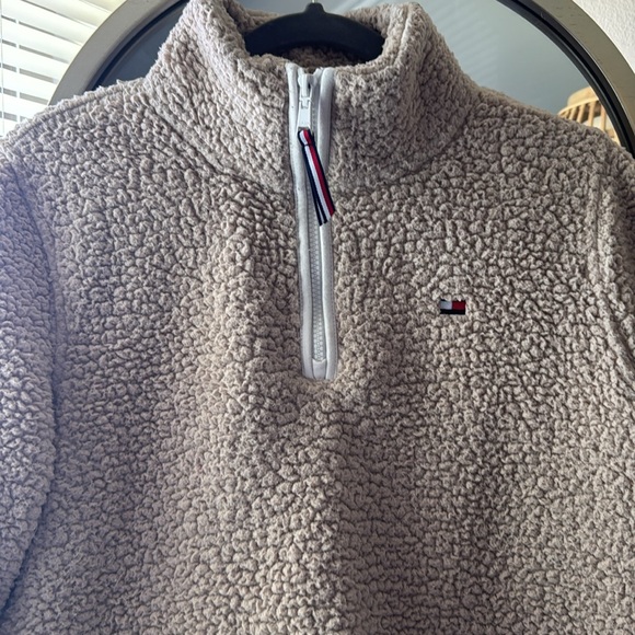 Tommy Hilfiger quarter zip fleece - Picture 2 of 2